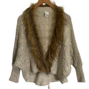 Anthropologie Northern Angel Cable Knit Faux Fur Trim Sweater Women’s Medium 70s